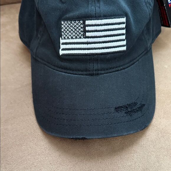 Black Cap with Embroidered Flag And Special Forces Logo - Picture 7 of 10